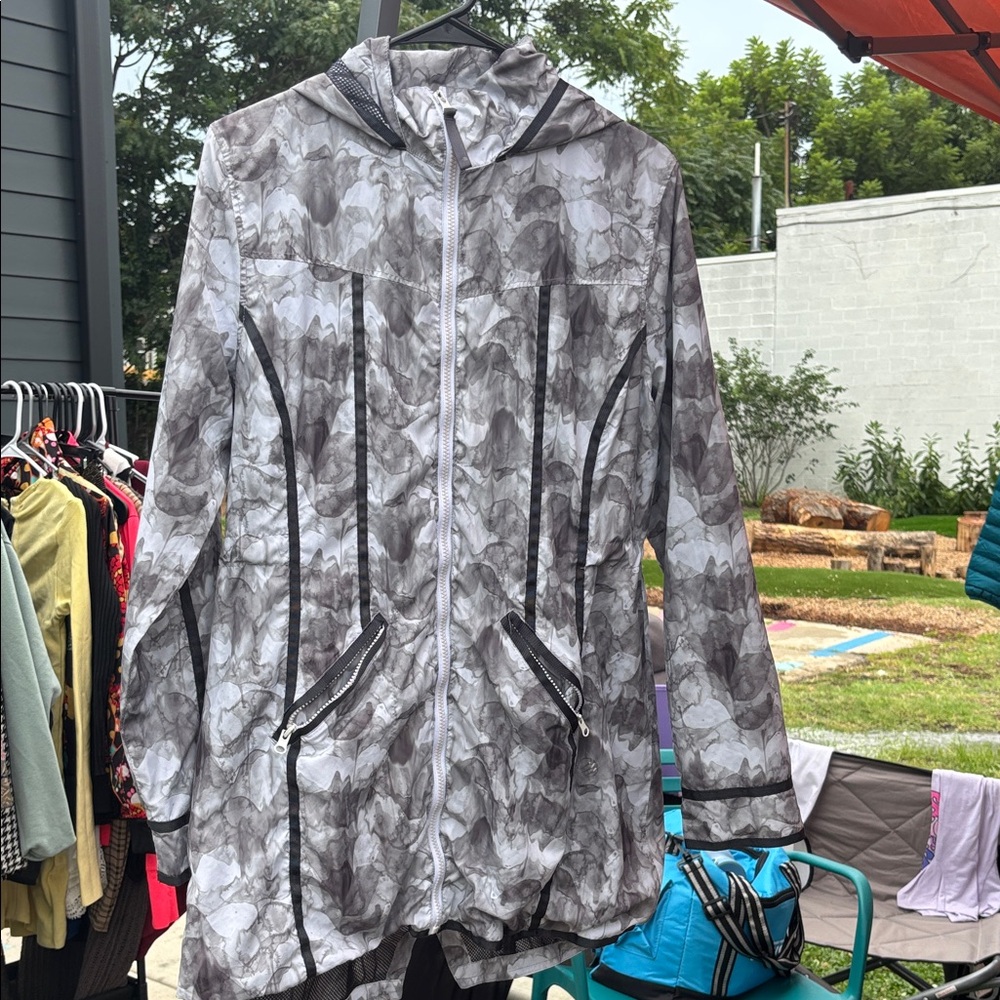 Stylish Gray Women's Jacket